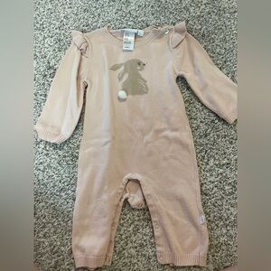 Elegant Baby 100% cotton baby jumpsuit. Rabbit with puff tail
